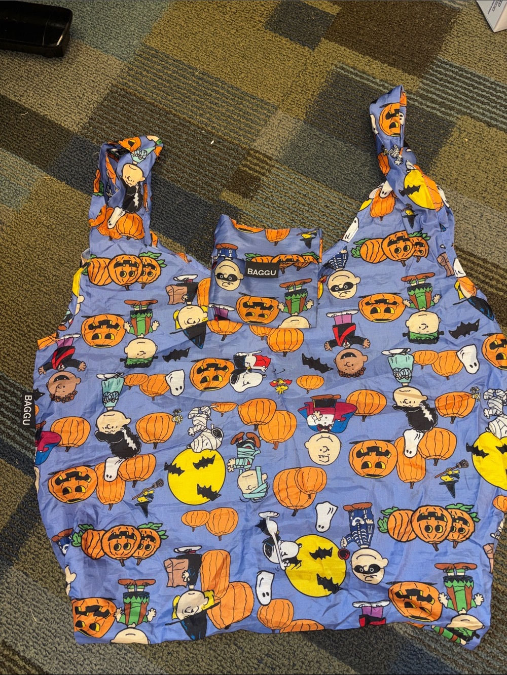 Peanuts Baggu Halloween Bag - Sweetwater Surf Shop Wrightsville Beach Edition - Picture 3 of 4